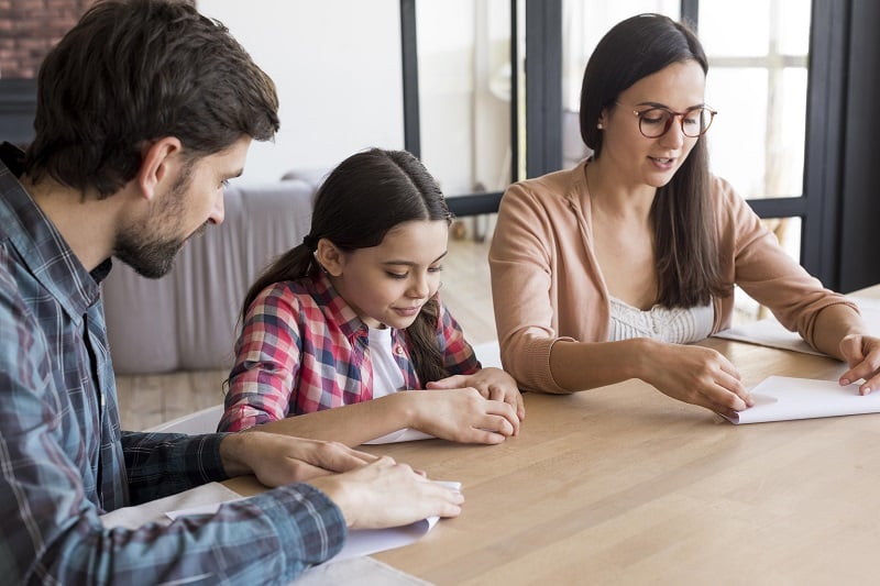 relación entre familias y profesorado