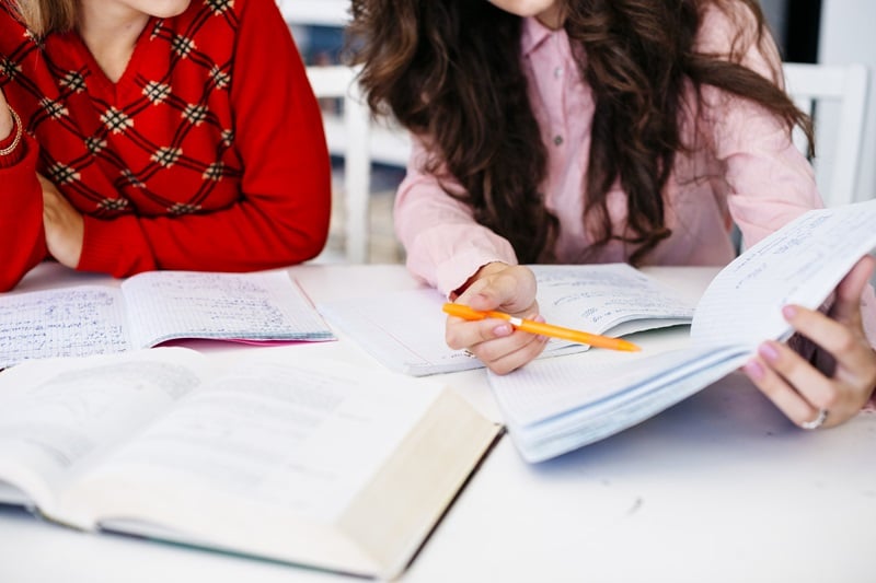 Cursos para mejorar la comunicación entre docentes y familias