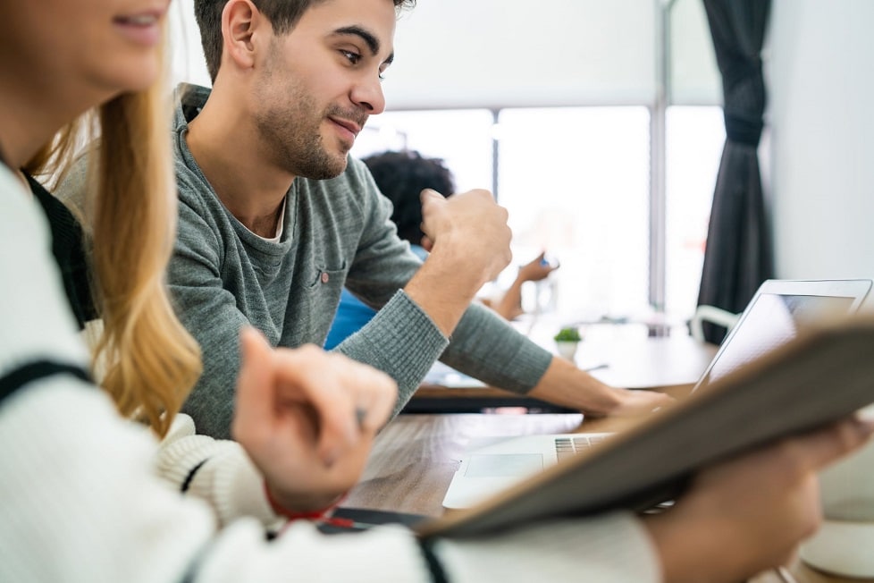 Proyectos y actividades para los estudiantes que se inician en la programación con Python proyectos con python