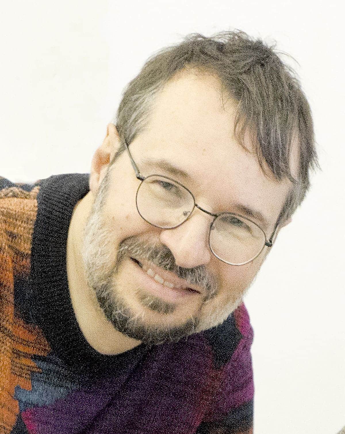 “Colocar el teatro como extraescolar ahonda en la idea de que las artes no son tan importantes como otras disciplinas” Pablo Iglesias Simón