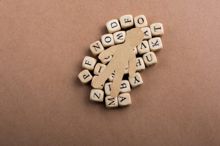 Cómo hacer tu propio juego del ahorcado