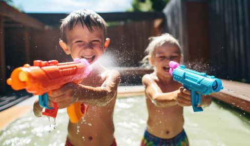 juegos con pistolas de agua
