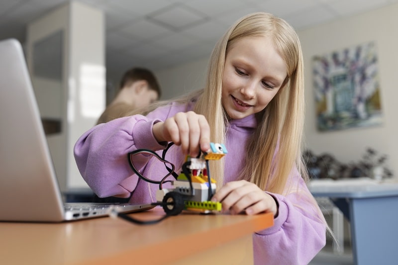 Laboratorios remotos y virtuales