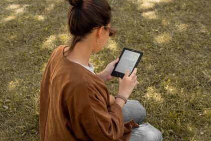 lector de libros electronicos Woxter Scriba 195 Paperlight TP E-Ink Pearl