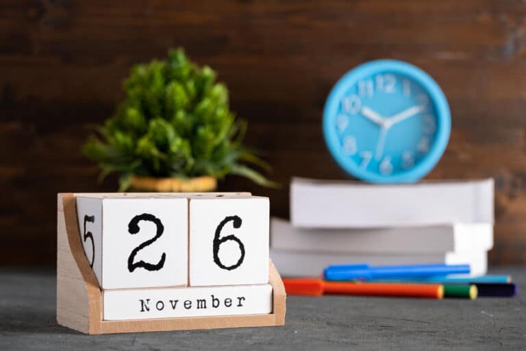 Fechas clave de noviembre y recursos educativos para 2025