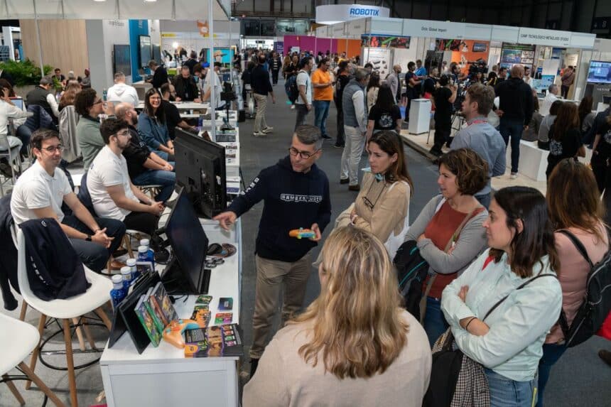 EMPRESAS SIMO EDUCACIÓN