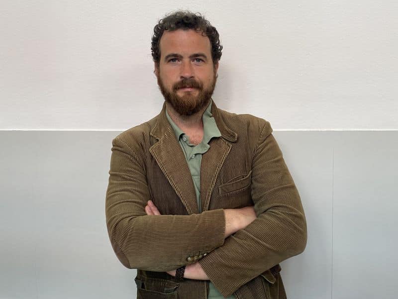 Miguel Ángel Estévez móviles y jóvenes