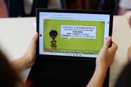 Educaixa laberinto de la información