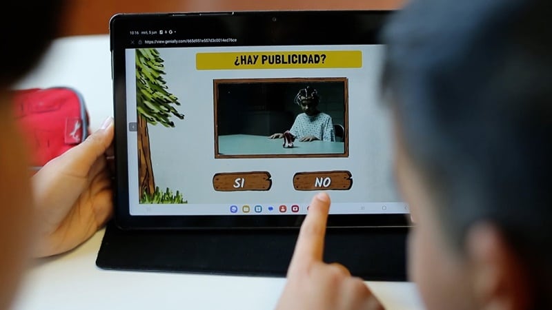 Educaixa el laberinto de la información 