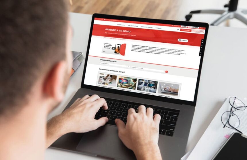 Mockup Aprende a Tu Ritmo