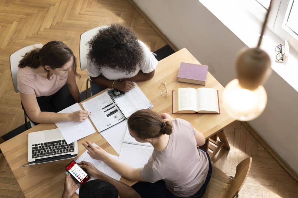 Esta actividad está cambiando la forma en que los alumnos aprenden (y tú puedes aplicarlo) Qué son los Hackatones