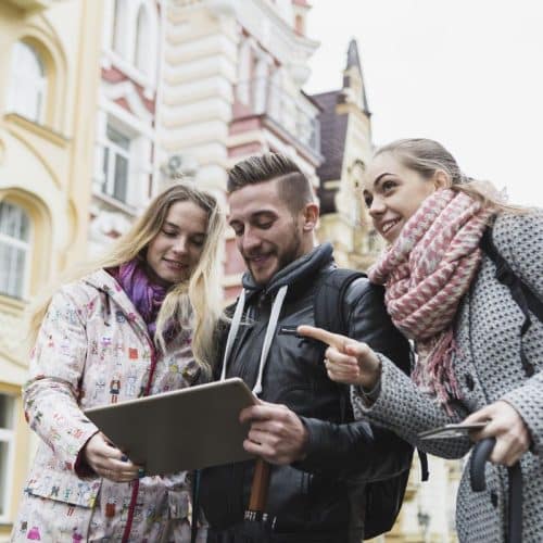 Estudiar un idioma en el extranjero: ¡toma nota de todos sus beneficios!