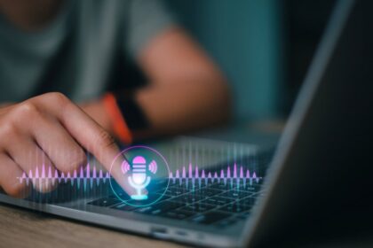 Herramientas IA para pasar texto a voz gratuitas