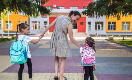 fomentar la participación de las familias