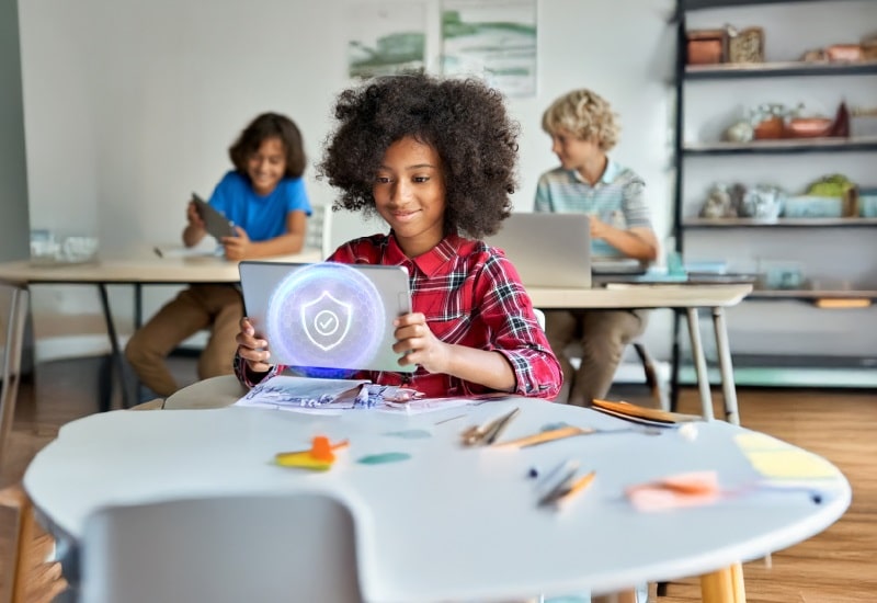 transformación educativa equilibrada MediaMarkt Bussines 