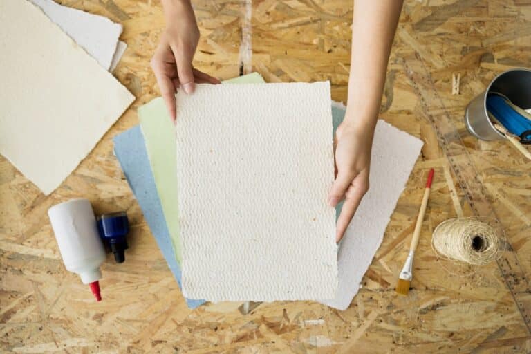 cómo hacer papel reciclado