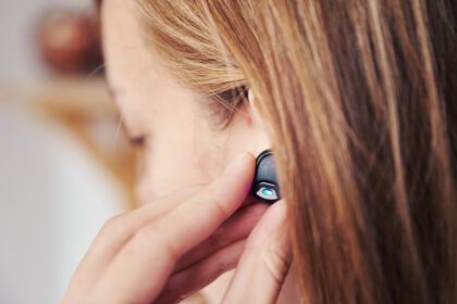 auriculares con traductor de voz