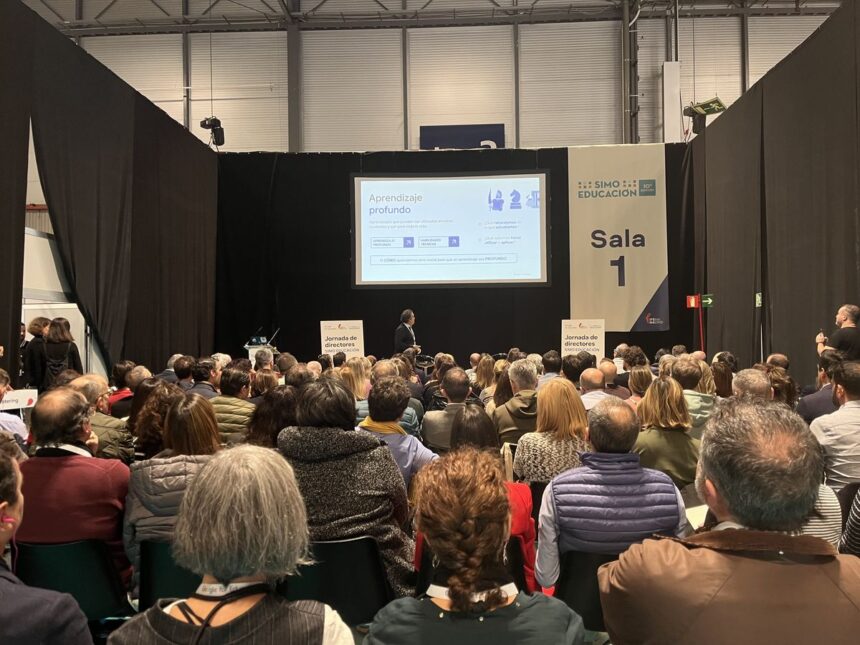 SIMO EDUCACIÓN DIRECTORES
