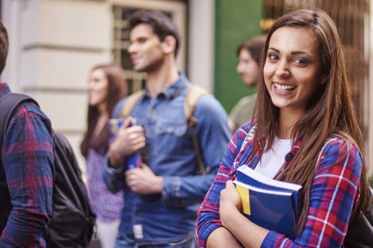 alumnas mejores resultados académicos
