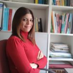 debate sobre pantallas en la educación