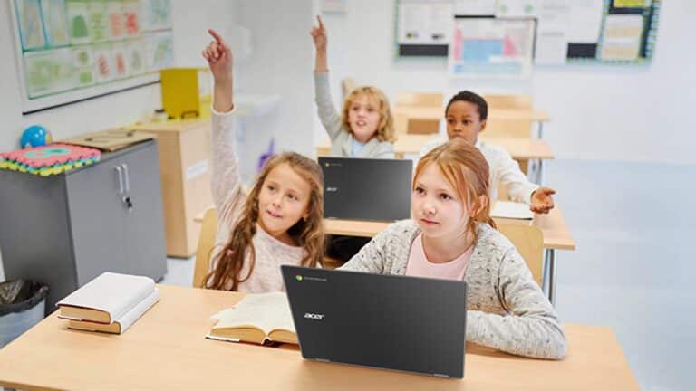 Inteligencia artificial en las aulas con Windows o ChromeOS