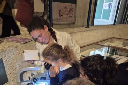 DIVULGAMING y actividades científicas para niños