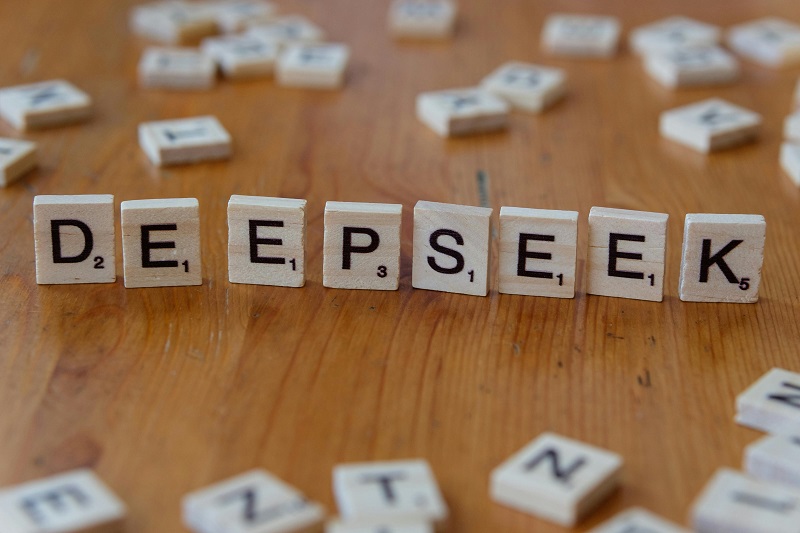diferencias entre ChatGPT y DeepSeek