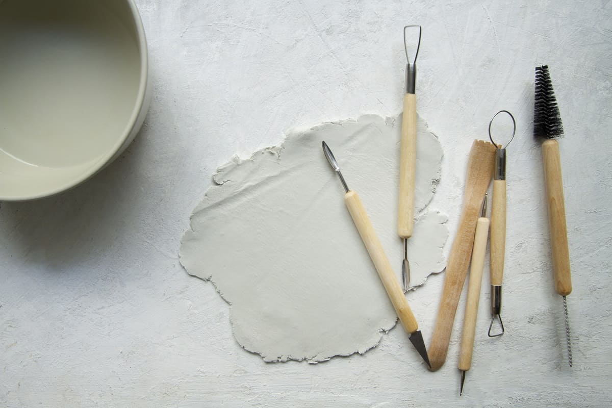 manualidades con arcilla blanca