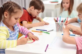 La vocación docente ya no basta: el decano de UNIE explica qué necesita hoy un profesor